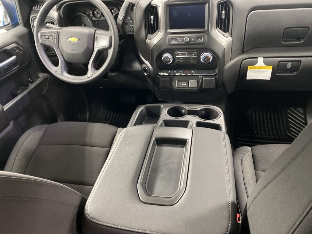 New 2026 Chevrolet Silverado 1500 Custom w/ Turbomax Blackout Package AWD/4WD image 14