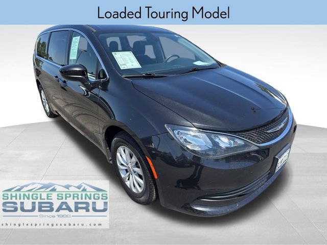 Used 2017 Chrysler Pacifica Touring w/ Tire & Wheel Group