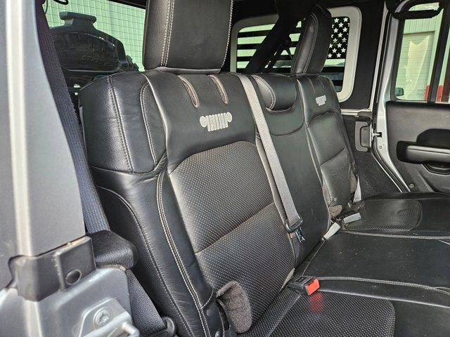 Used 2018 Jeep Wrangler Unlimited Rubicon image 17