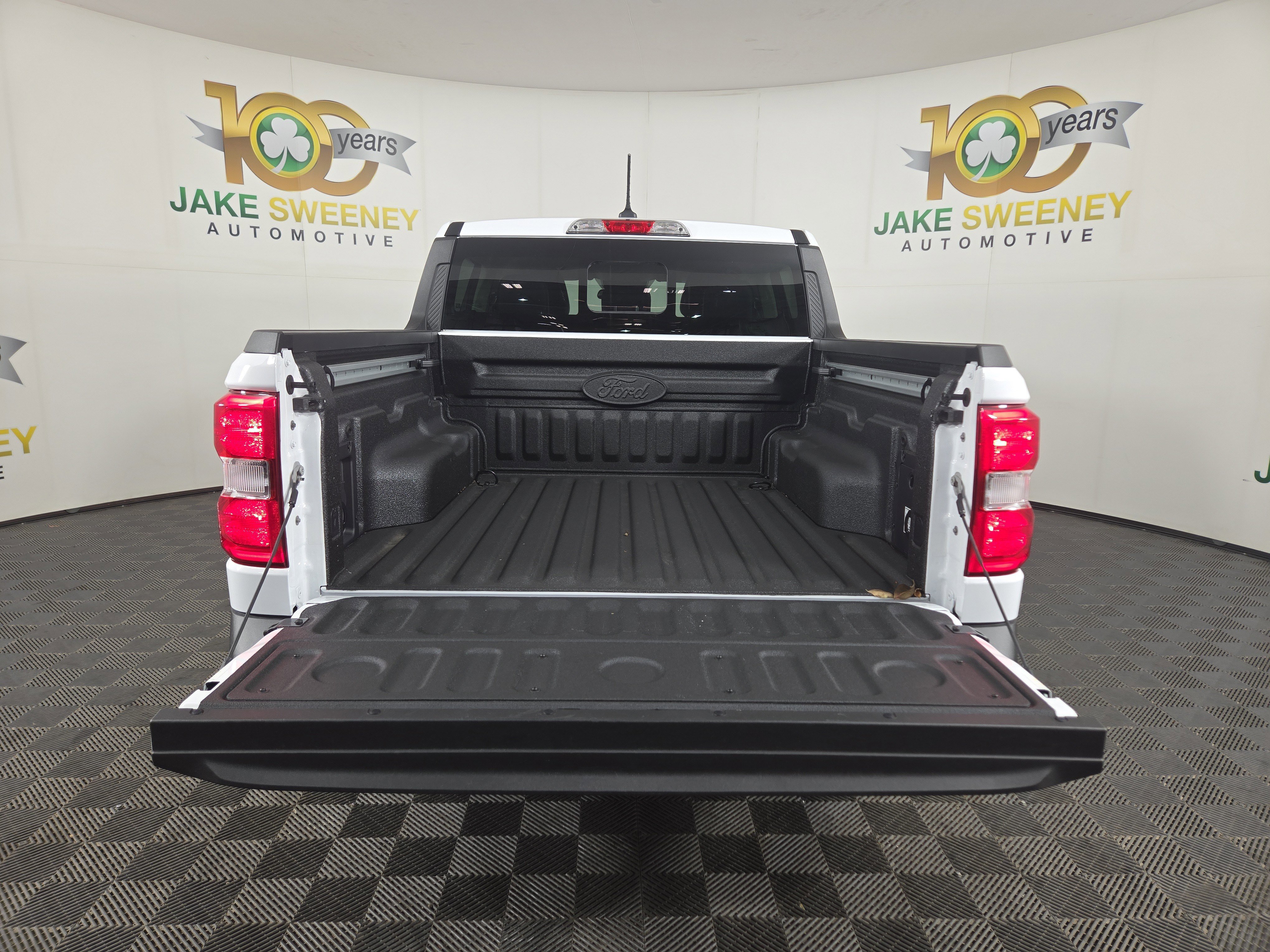 Used 2024 Ford Maverick Lariat image 32