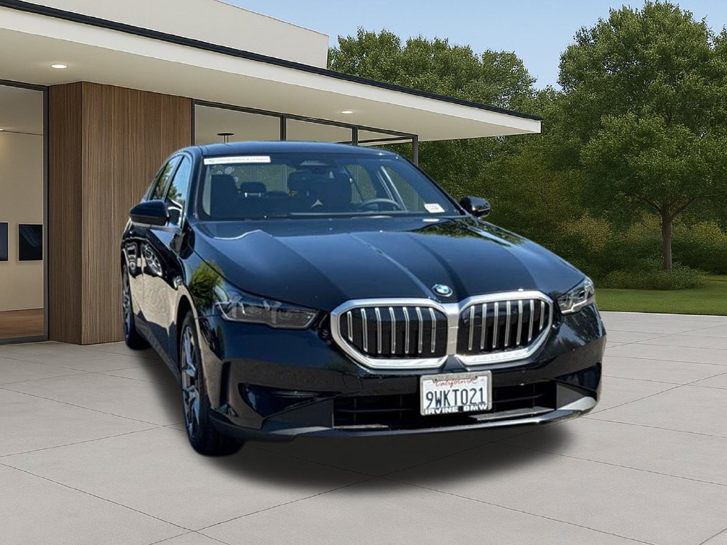 Used 2026 BMW 530i w/ Premium Package RWD image 5