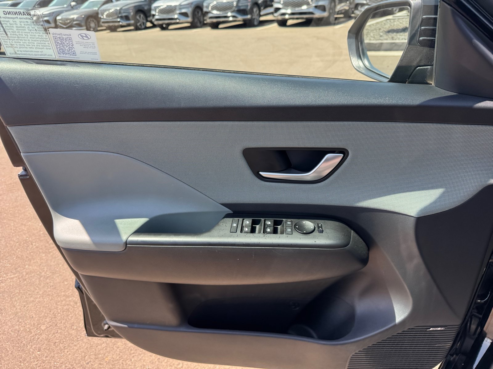 Used 2024 Hyundai Kona Limited FWD image 13