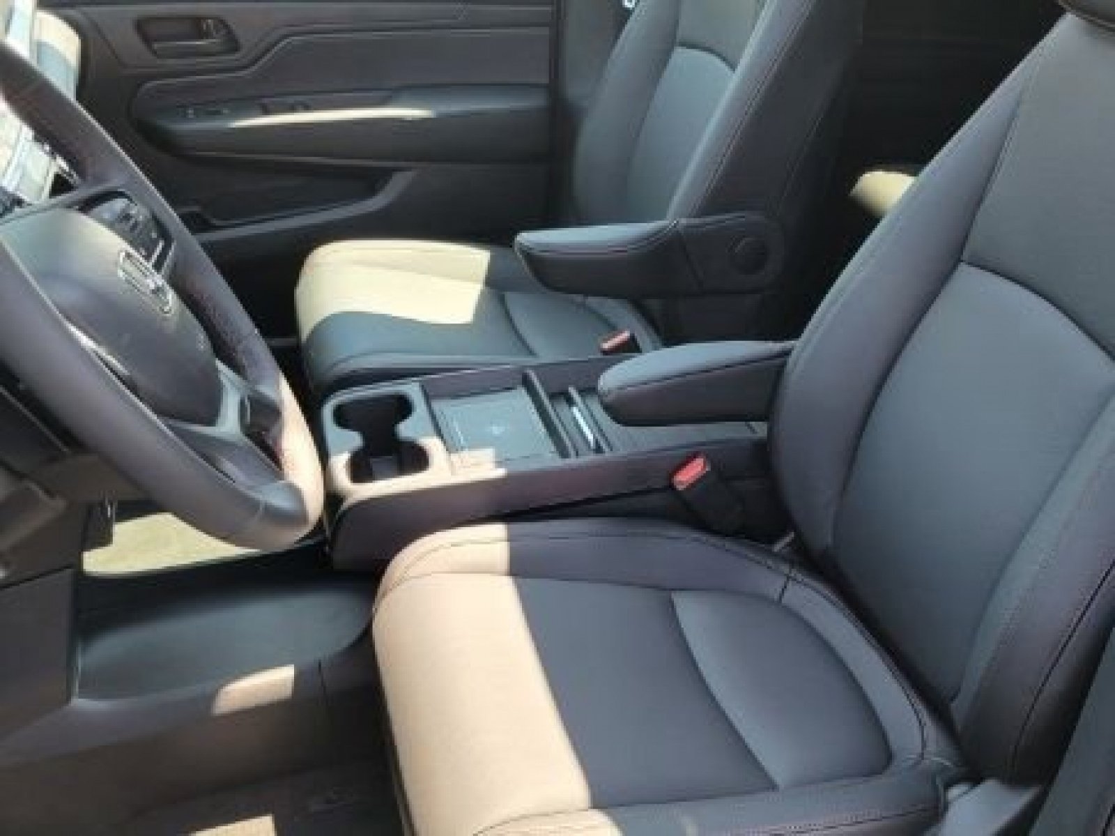 New 2026 Honda Odyssey Sport-L image 8