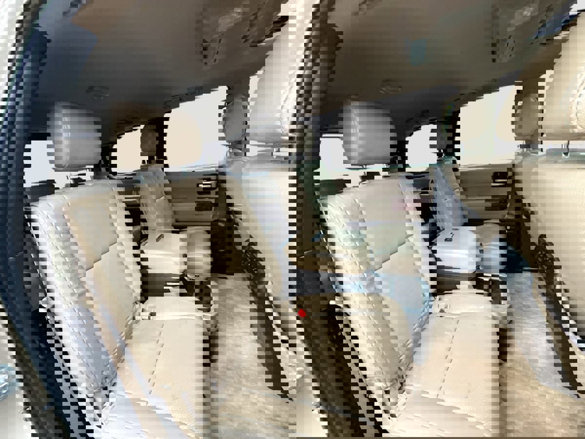 Used 2008 Toyota Sequoia Platinum image 29