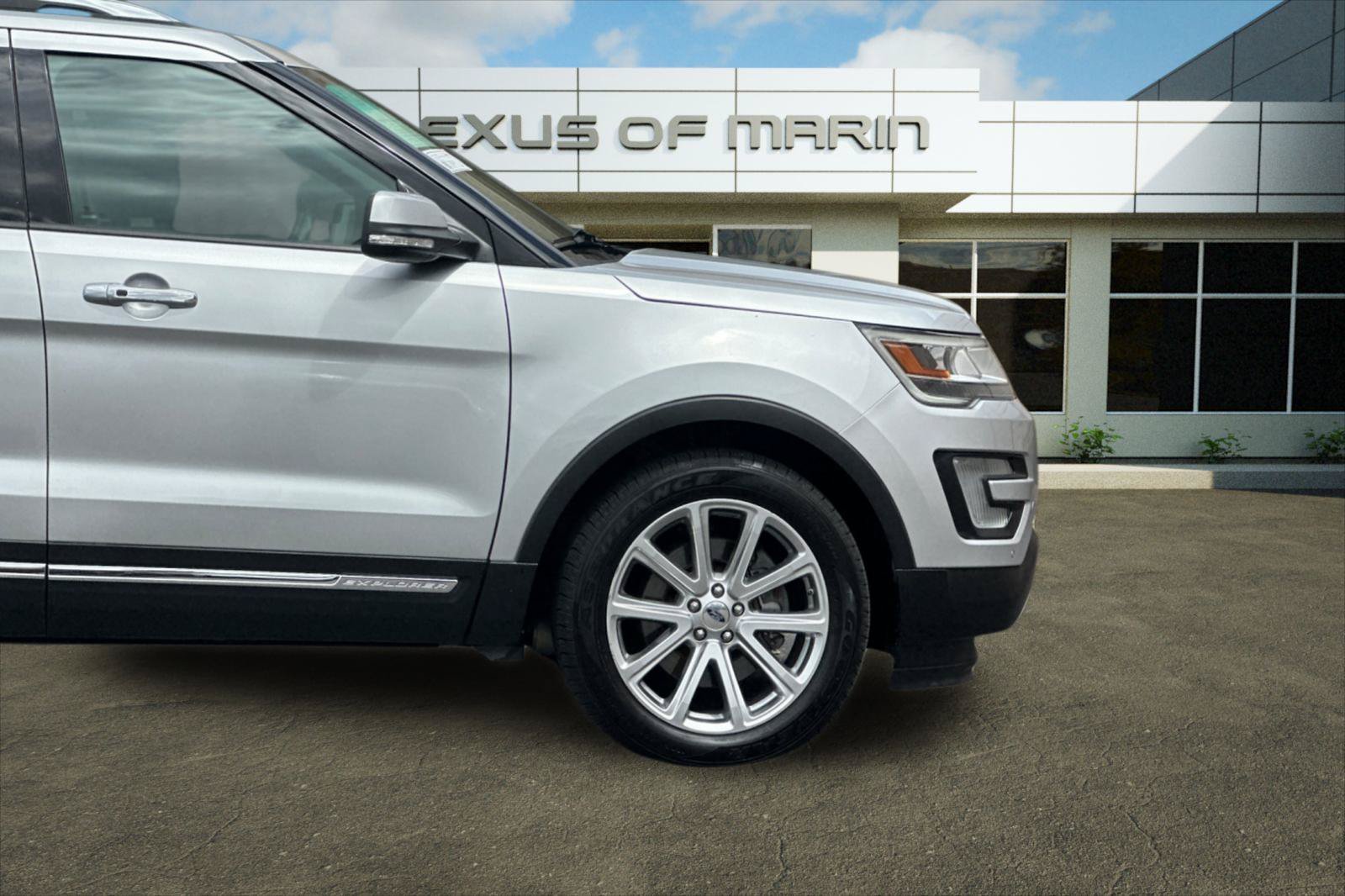 Used 2016 Ford Explorer Limited AWD/4WD image 36