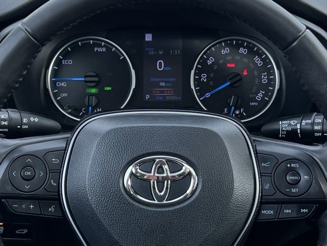 Used 2020 Toyota RAV4 XLE image 25