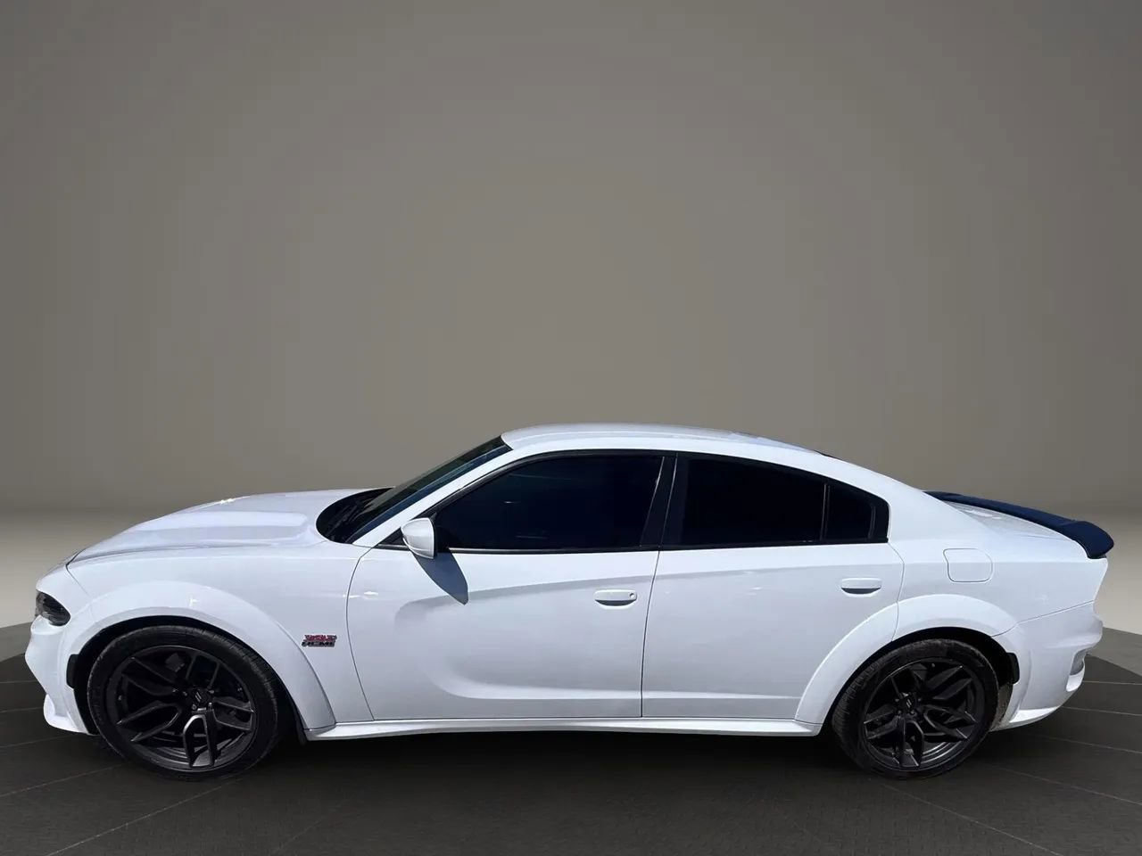 Used 2021 Dodge Charger Scat Pack image 2