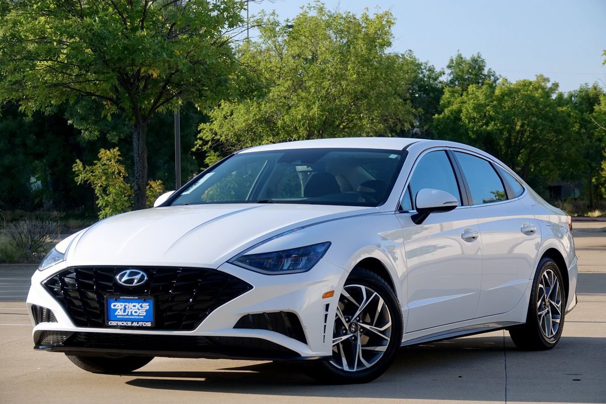Used 2021 Hyundai Sonata SEL image 2