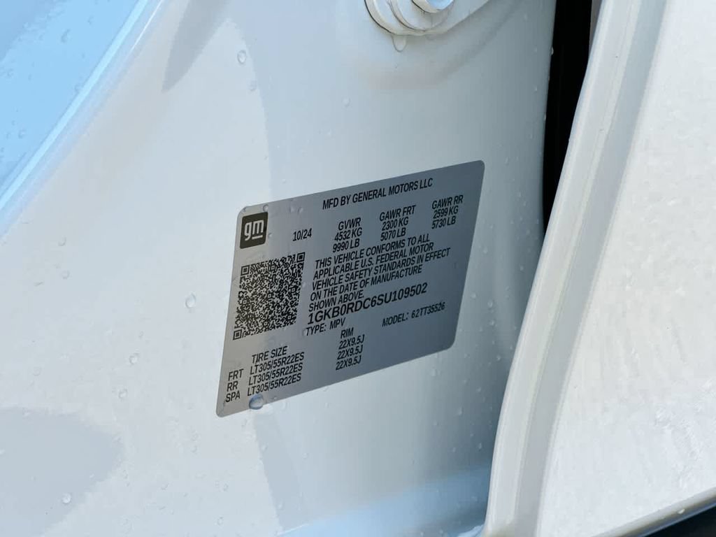 Used 2025 GMC Hummer EV 3X w/ LPO, Cargo Utility Package AWD/4WD image 35