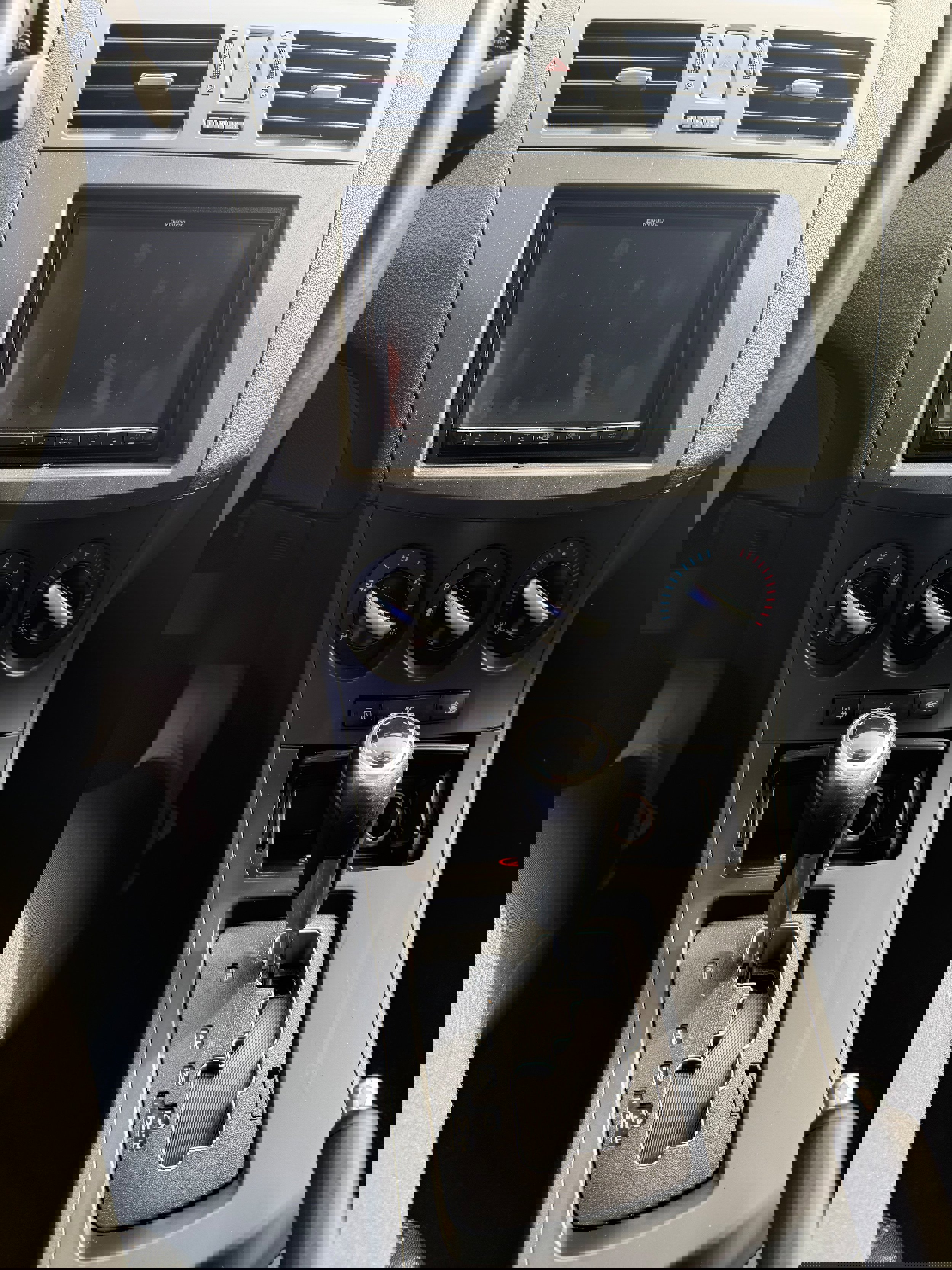 Used 2012 MAZDA MAZDA3 i Touring image 8