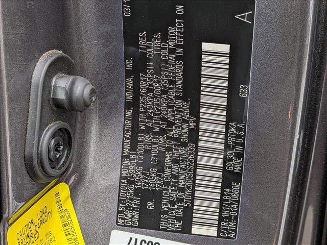 Used 2012 Toyota Sienna XLE image 13