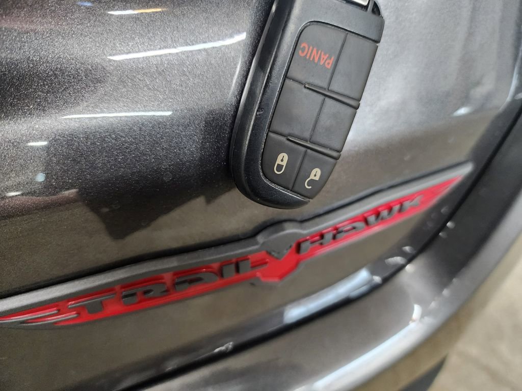 Used 2023 Jeep Compass Trailhawk image 38