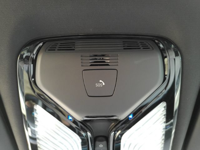 Used 2025 BMW X5 sDrive40i w/ M Sport Package RWD image 59