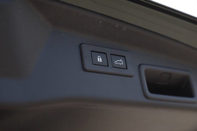 Certified 2026 Subaru Outback Premium AWD/4WD image 7