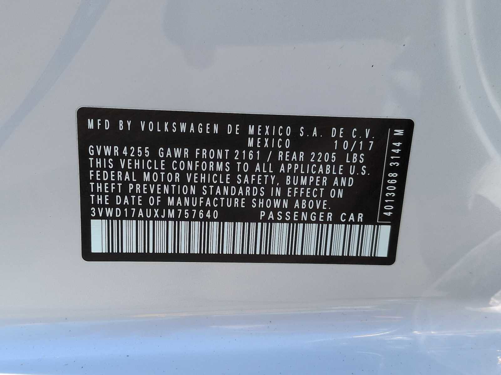 Used 2018 Volkswagen Golf S FWD image 35