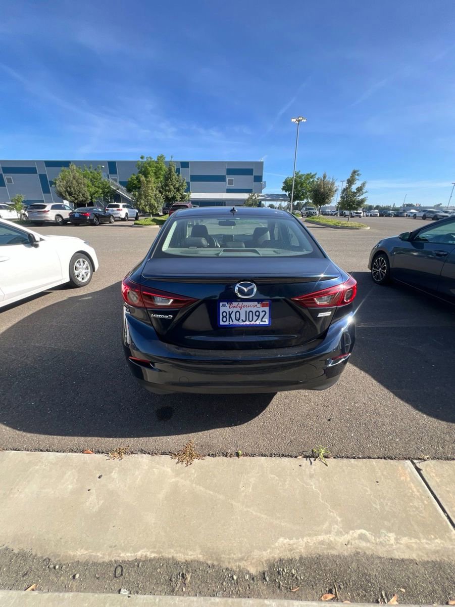 Used 2015 MAZDA MAZDA3 i Grand Touring FWD image 5