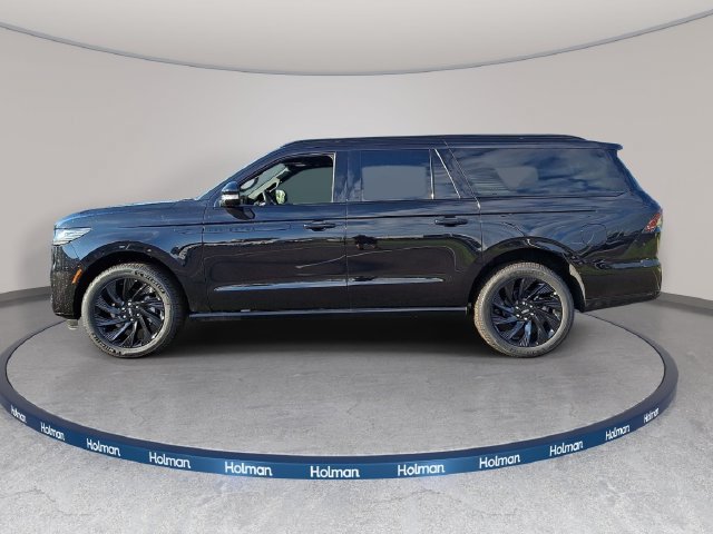 New 2027 Lincoln Navigator L Reserve w/ Jet Appearance Package AWD/4WD image 7