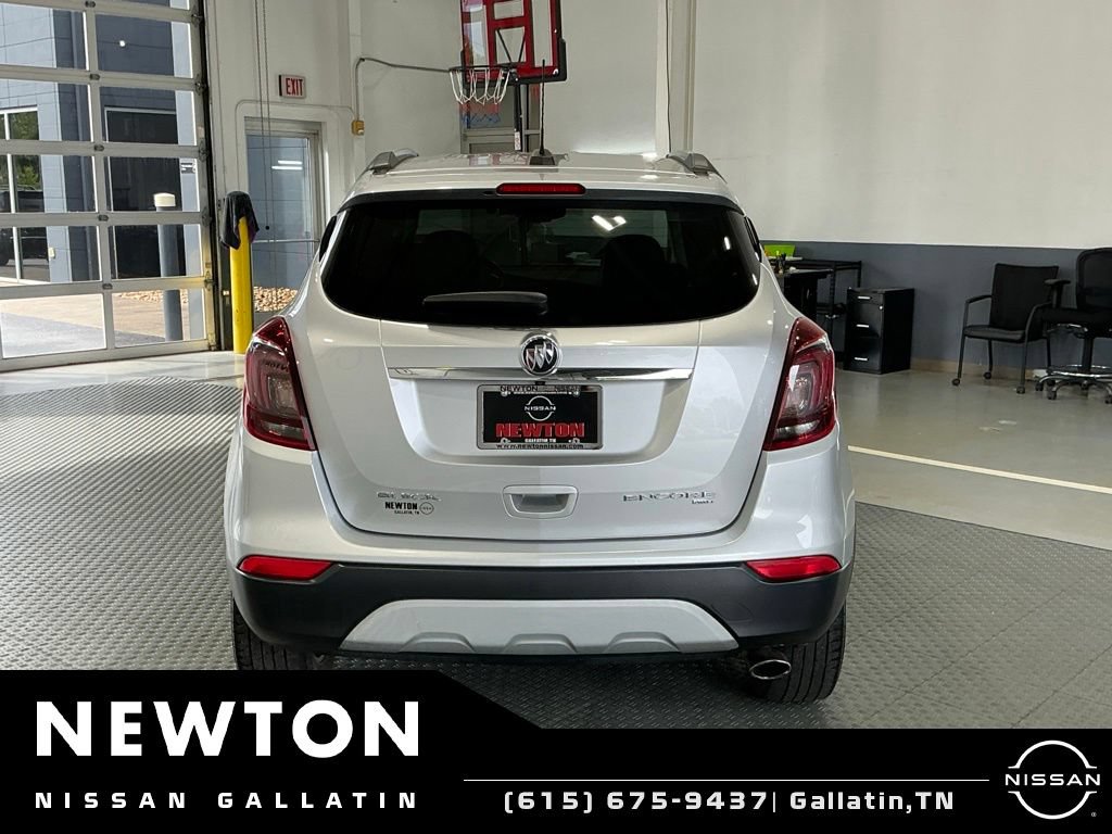 Used 2017 Buick Encore Essence AWD/4WD image 5