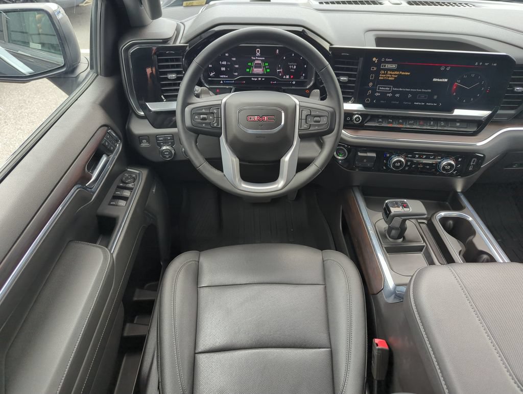 Used 2024 GMC Sierra 1500 SLT w/ SLT Premium Plus Package AWD/4WD image 13
