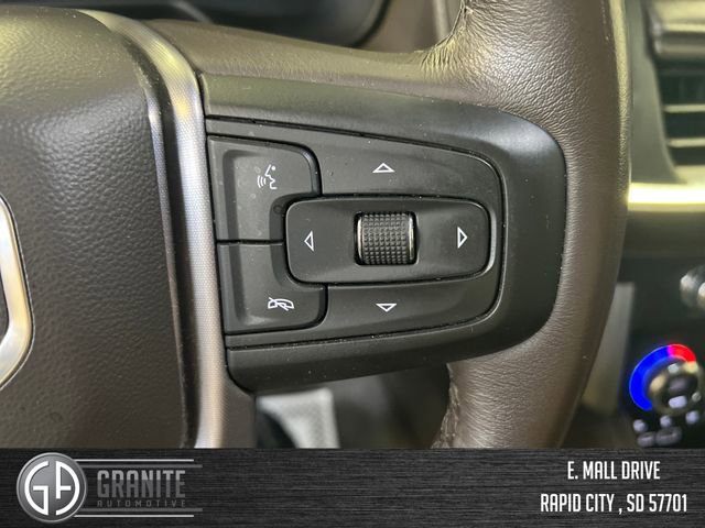 Used 2023 GMC Yukon SLT AWD/4WD image 36
