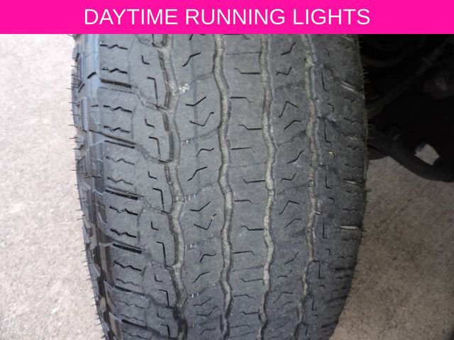 Certified 2024 Chevrolet Suburban Z71 w/ Luxury Package image 13