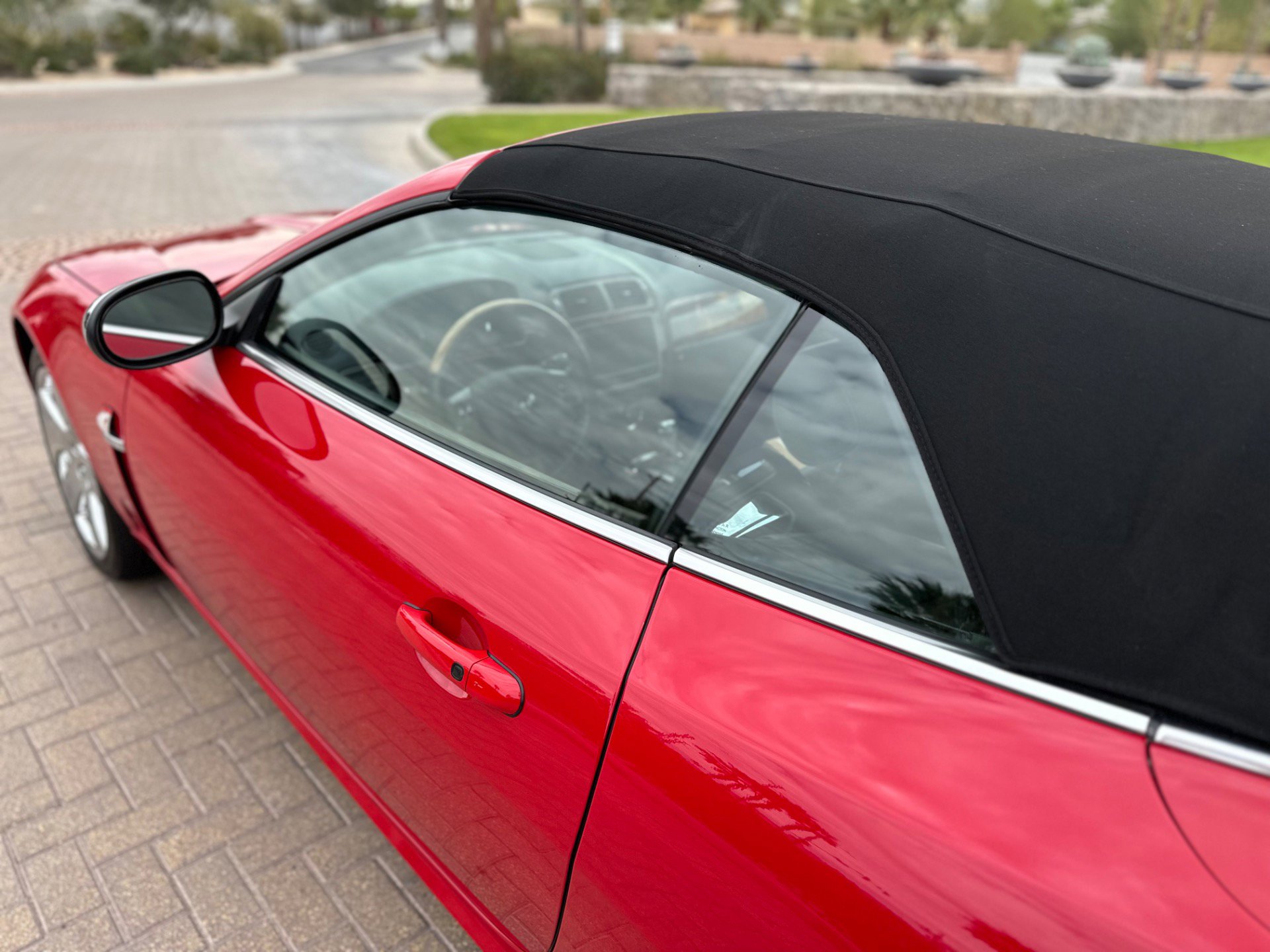 Used 2007 Jaguar XK Convertible image 18