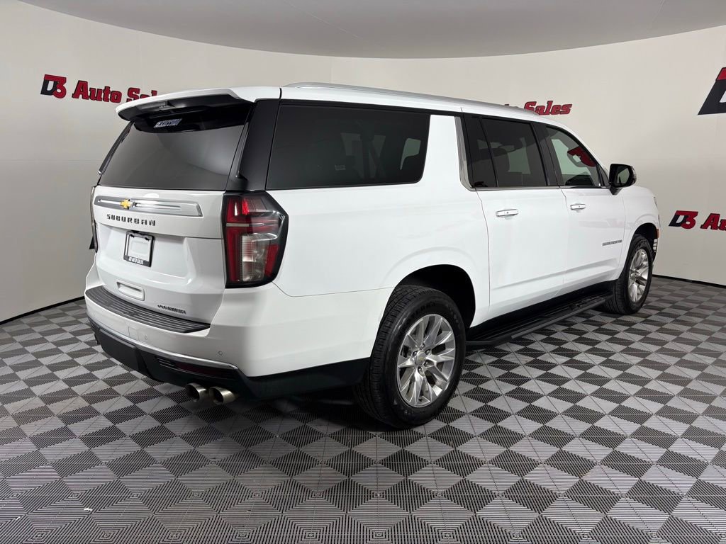 Used 2023 Chevrolet Suburban Premier image 6