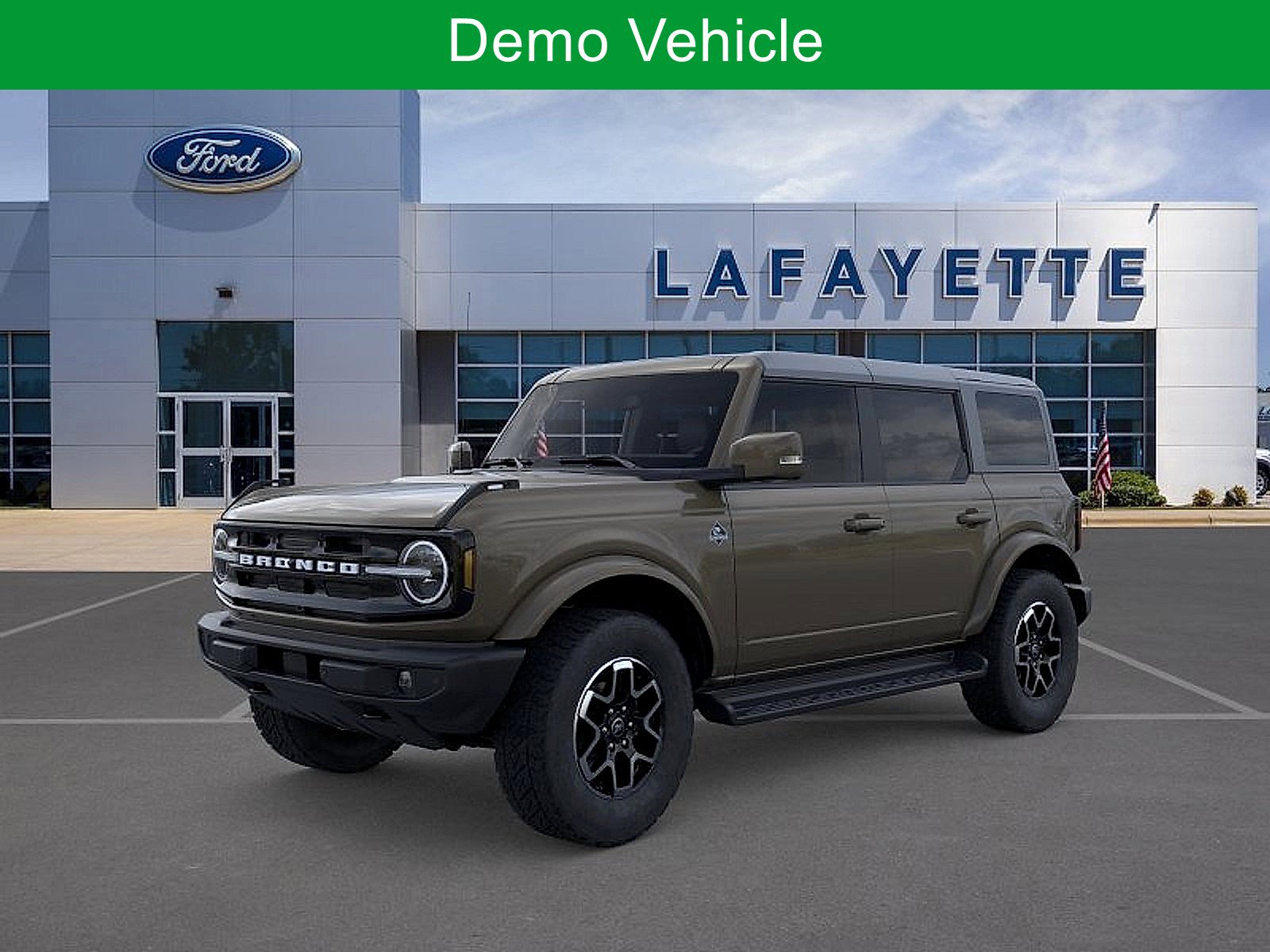 New 2025 Ford Bronco Outer Banks
