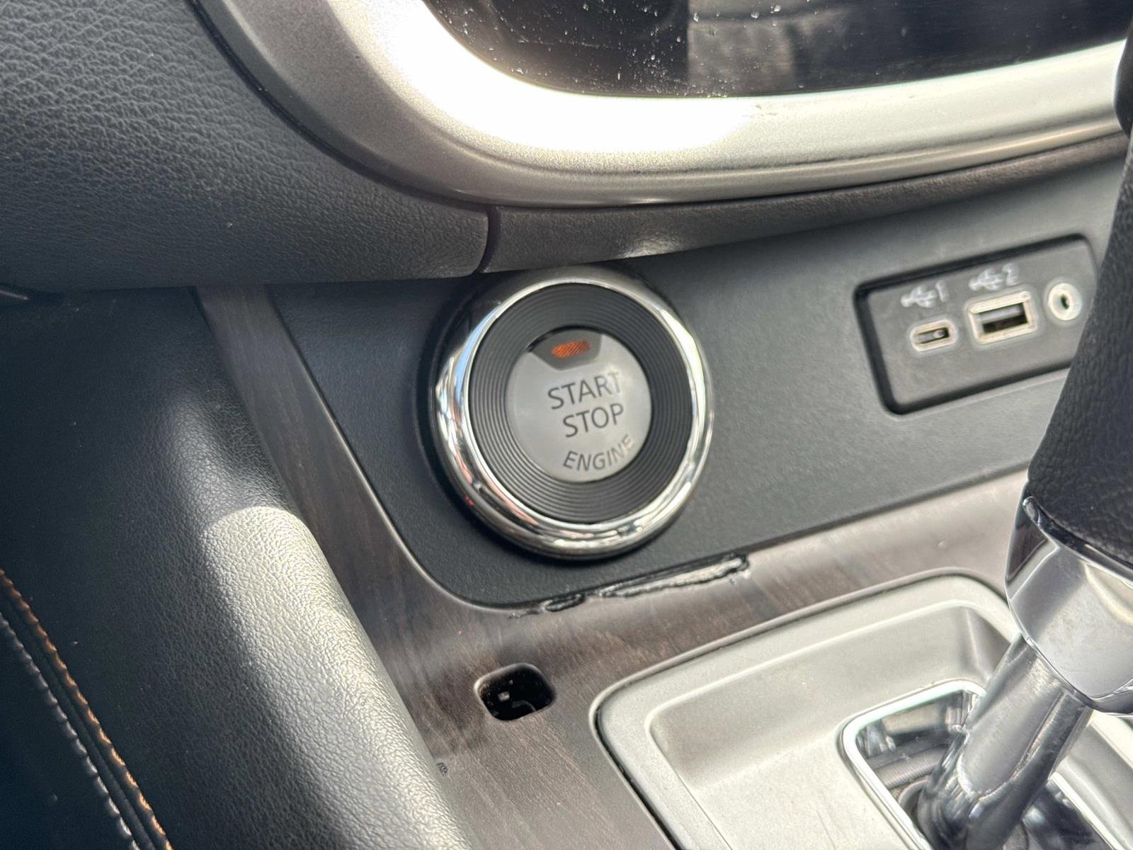 Used 2023 Nissan Murano Platinum w/ Cargo Package image 20