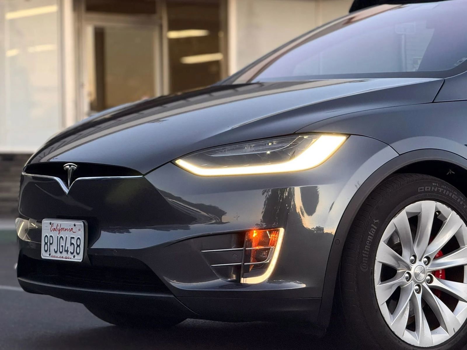 Used 2019 Tesla Model X Long Range image 4