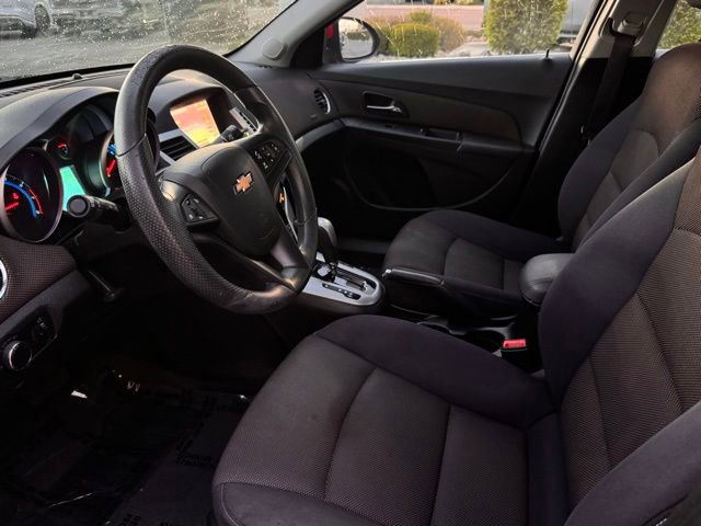 Used 2015 Chevrolet Cruze LT image 10