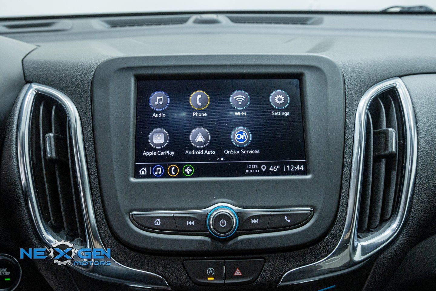 Used 2024 Chevrolet Equinox LT image 17