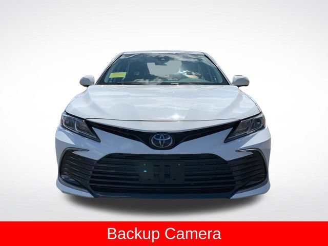 Used 2023 Toyota Camry LE FWD image 9
