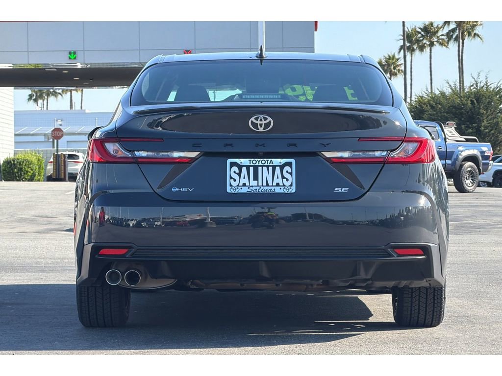 Certified 2025 Toyota Camry SE FWD image 5