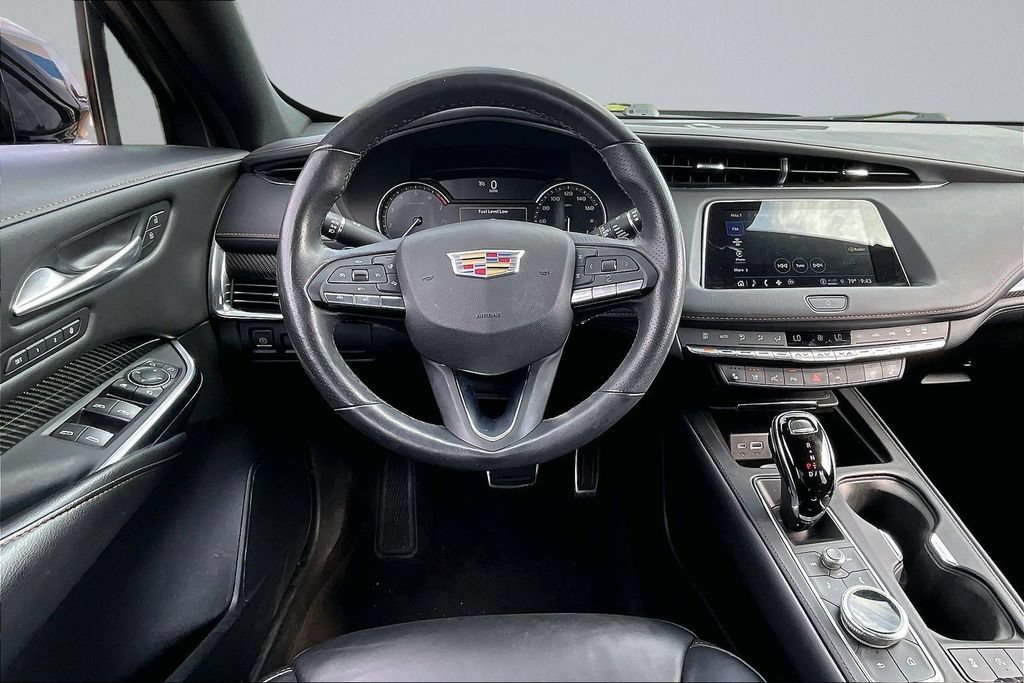 Used 2022 Cadillac XT4 Sport w/ Comfort Package FWD image 5