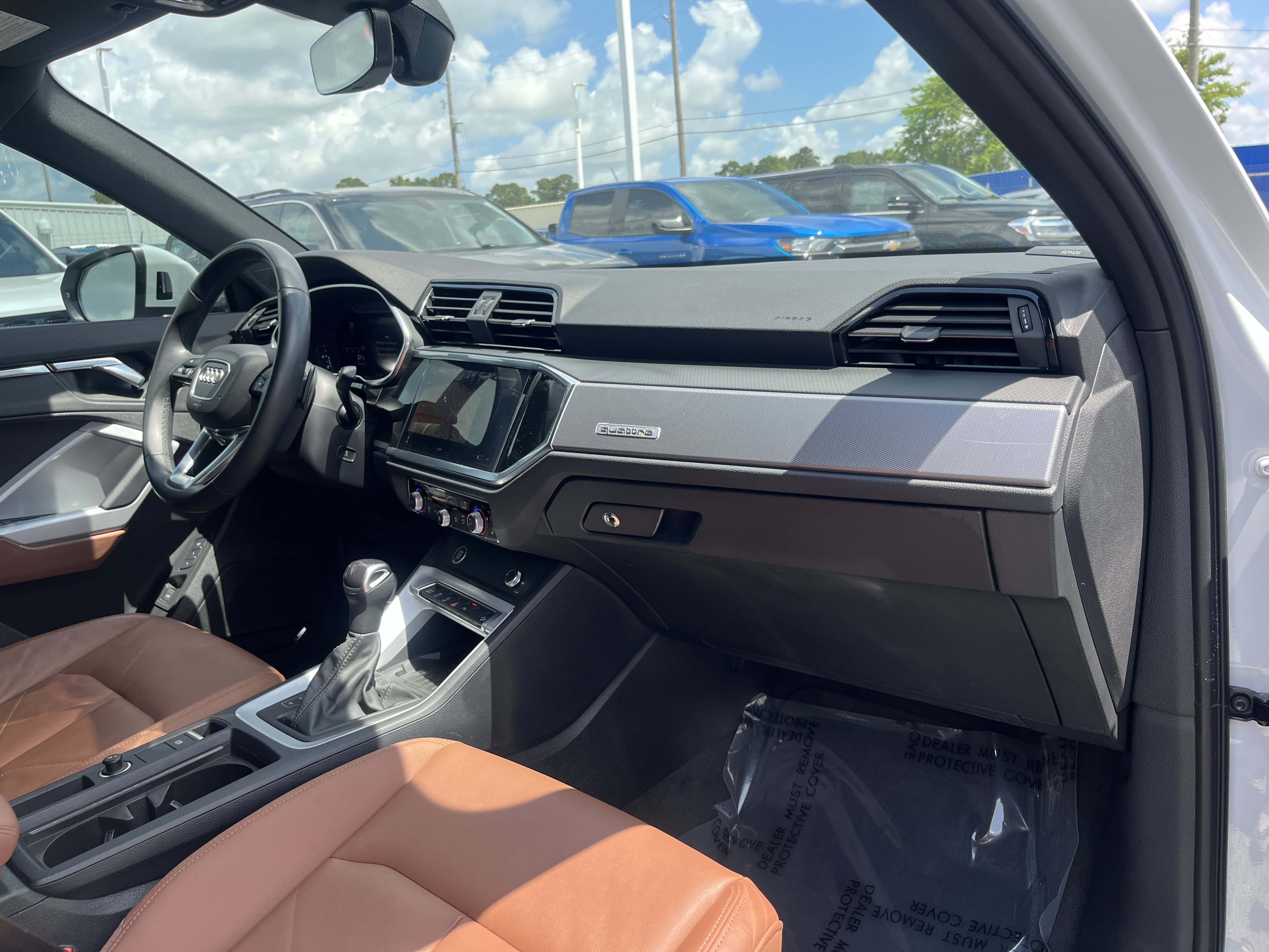 Used 2023 Audi Q3 2.0T Premium Plus AWD/4WD image 15