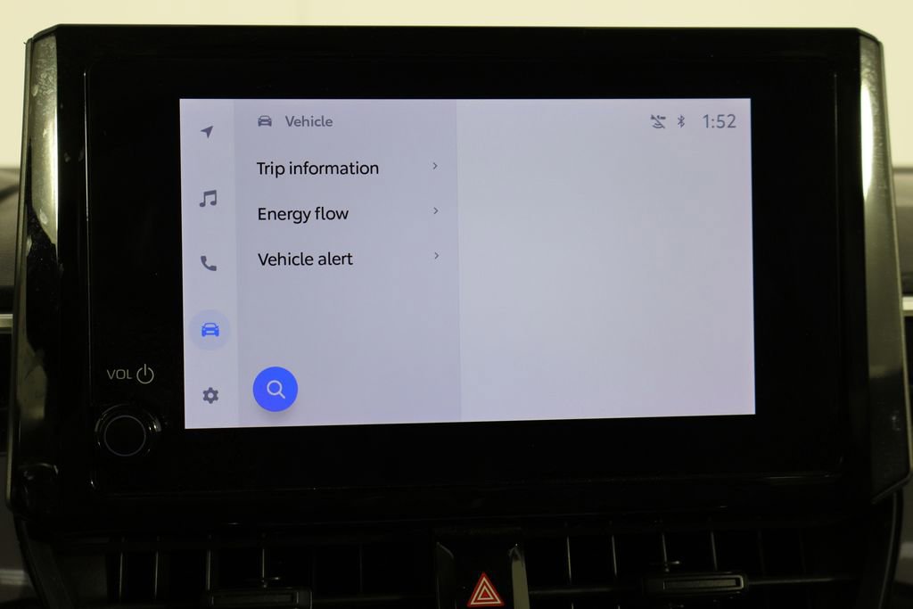 Used 2025 Toyota Corolla LE w/ Convenience Package image 30