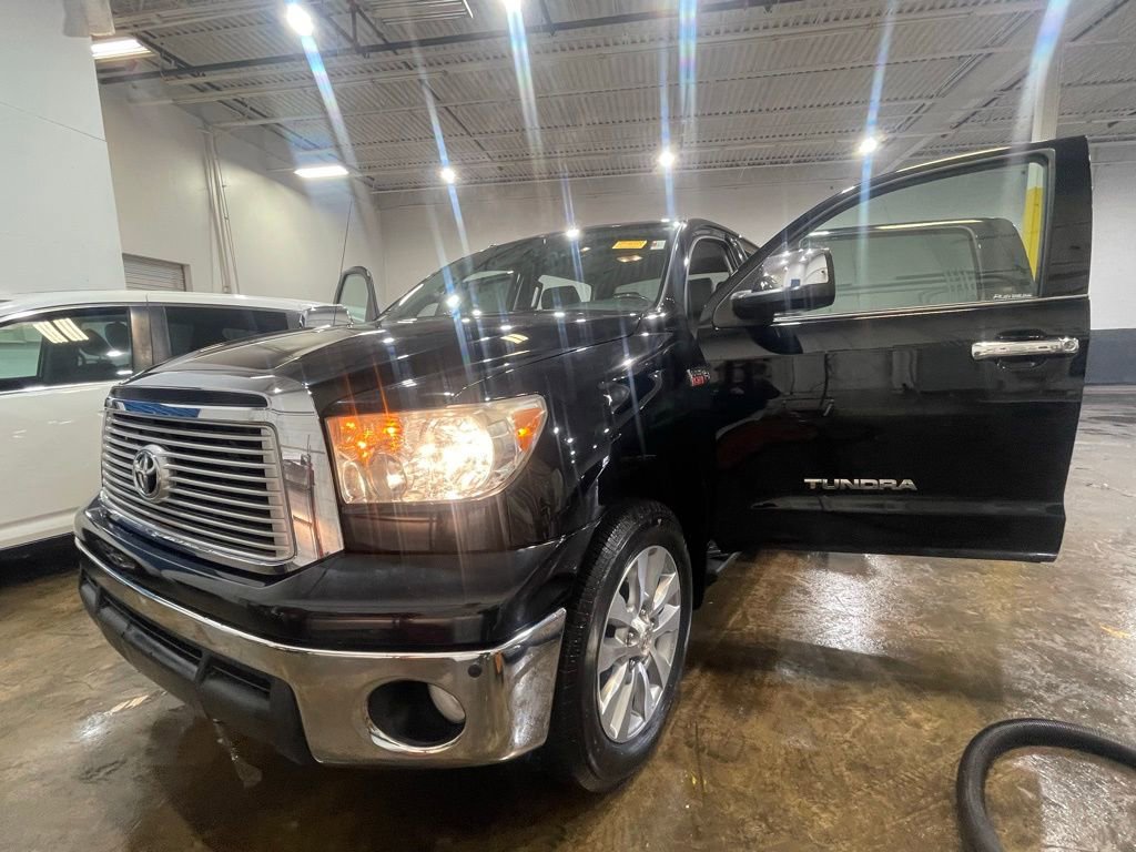 Used 2013 Toyota Tundra Platinum image 21