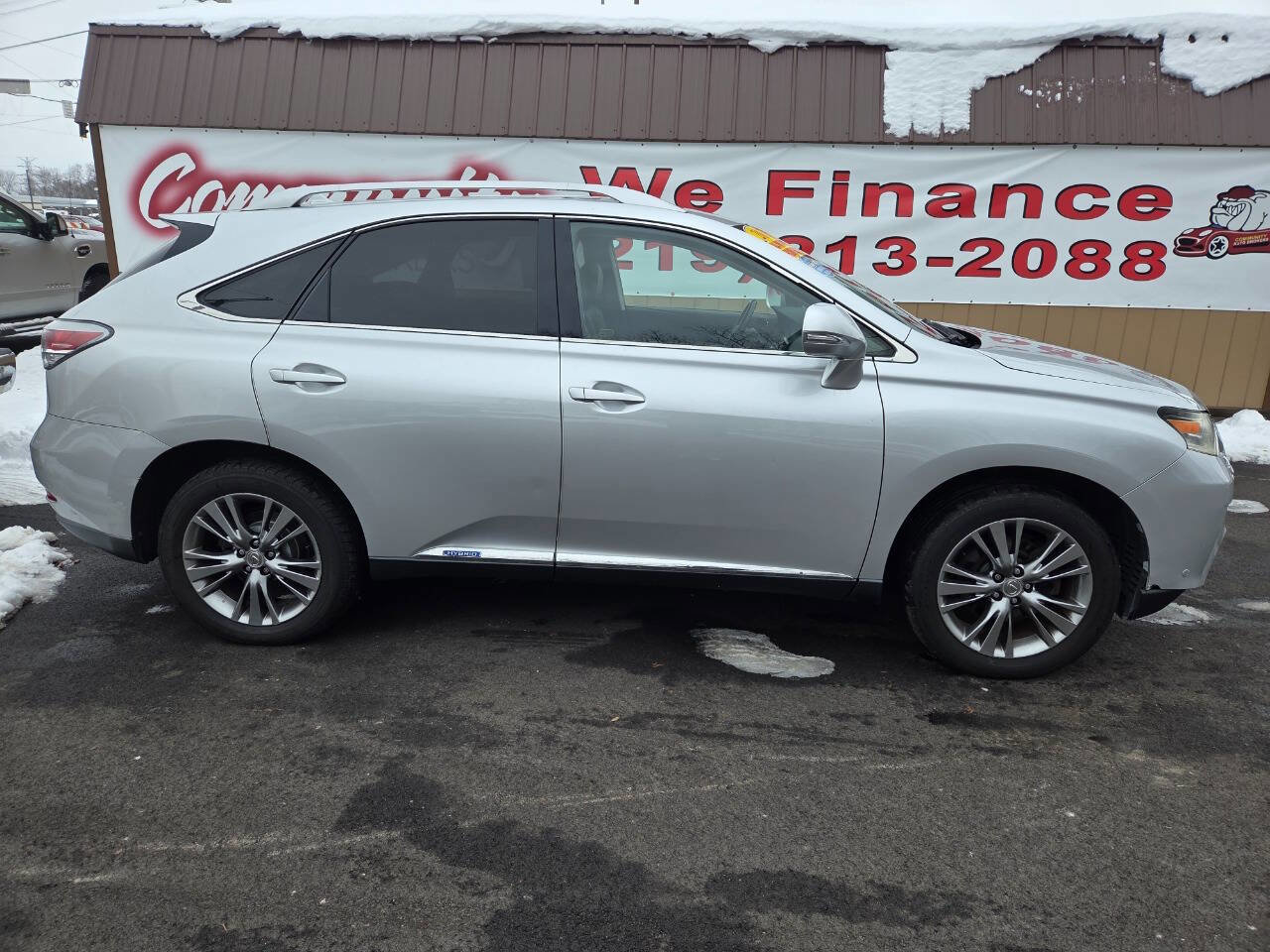 Used 2013 Lexus RX 450h AWD image 2