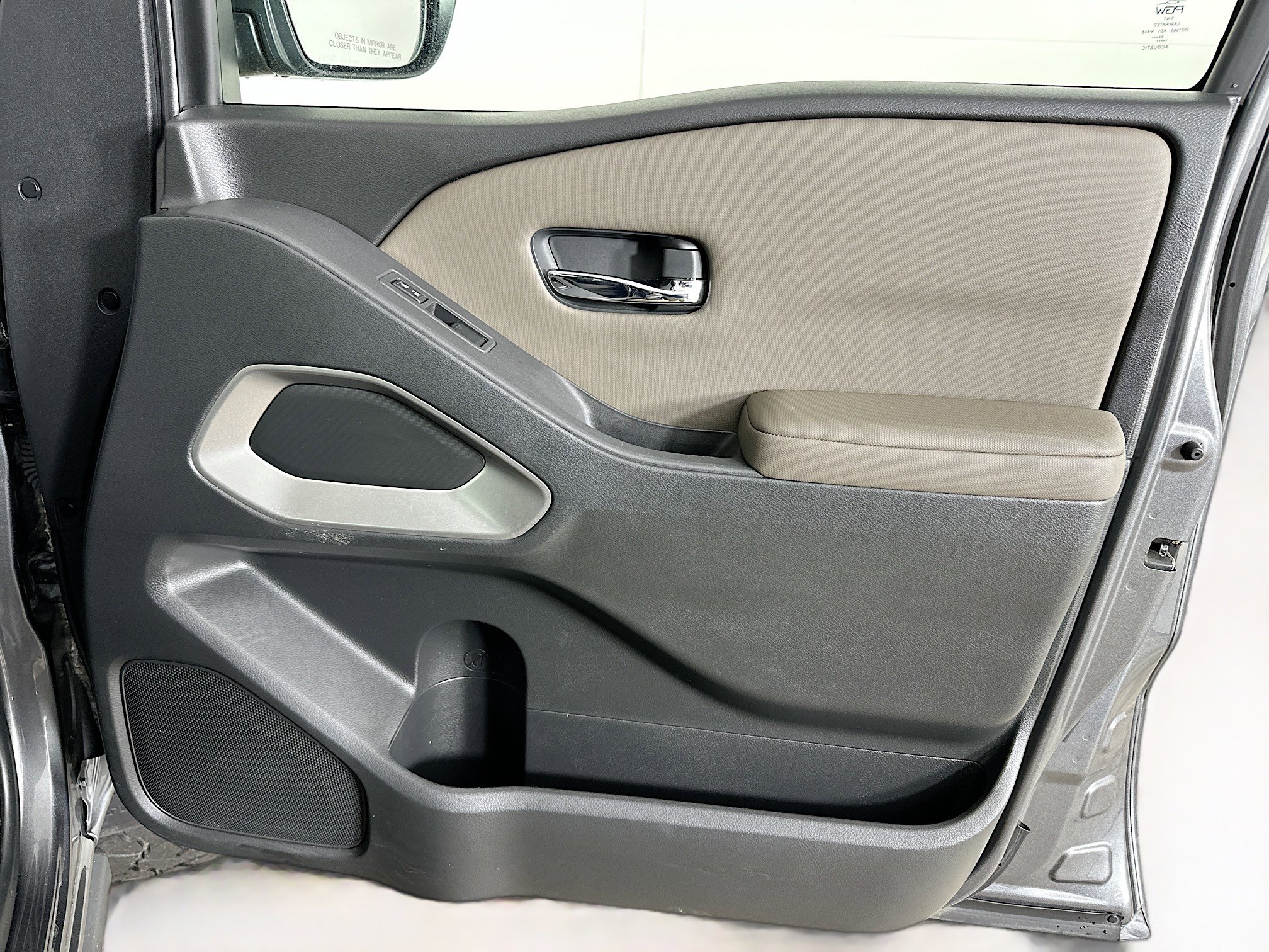 Used 2022 Nissan Frontier SV w/ Technology Package image 30