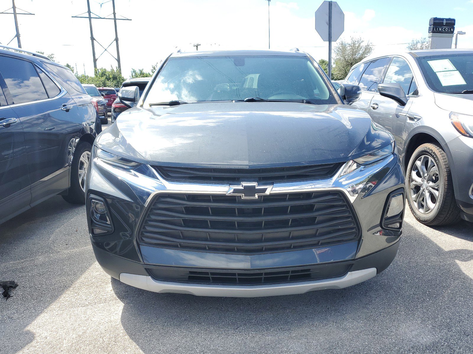 Used 2019 Chevrolet Blazer LT image 2