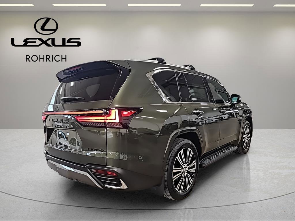 New 2025 Lexus LX 600 4WD w/ Luxury Package image 4
