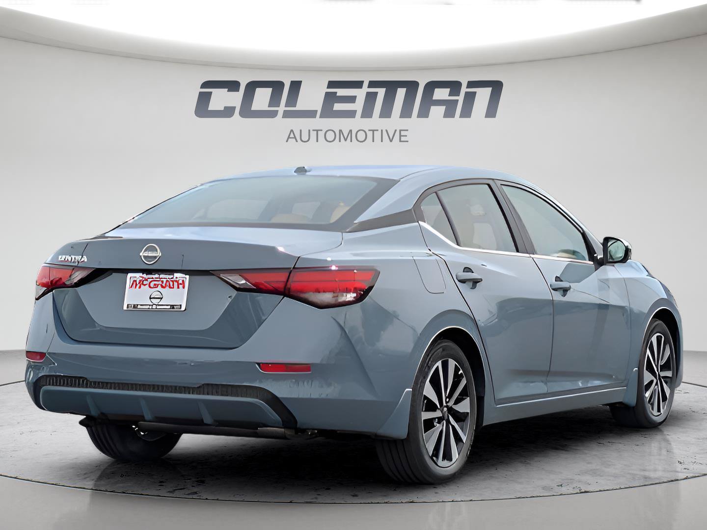 Used 2025 Nissan Sentra SV w/ SV Premium Package FWD image 3