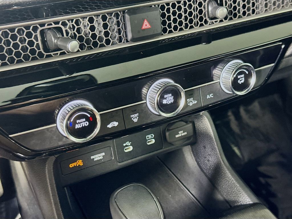 Used 2025 Honda Civic Sport image 25