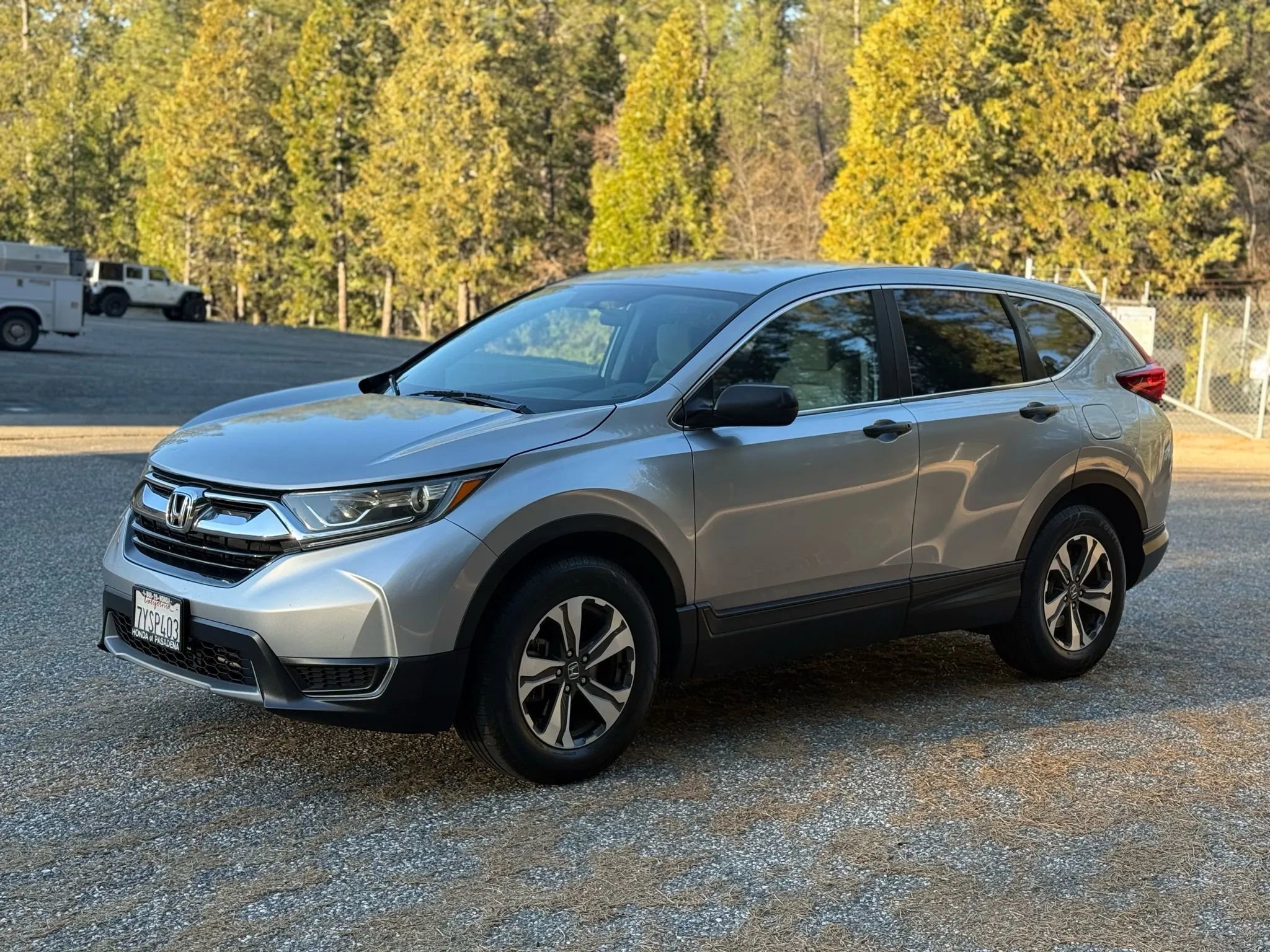 Used 2017 Honda CR-V LX image 10