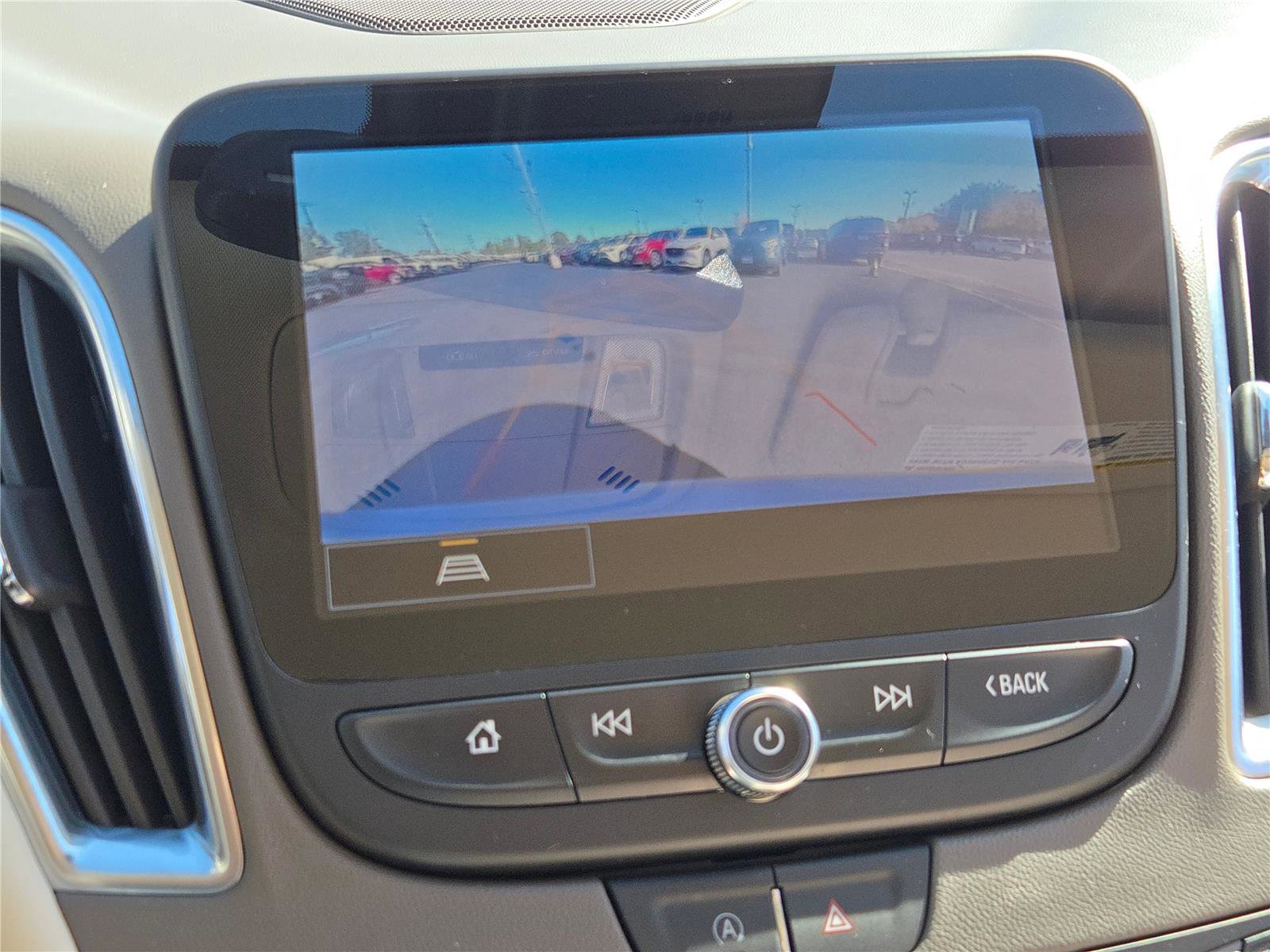 Used 2024 Chevrolet Malibu LT image 29