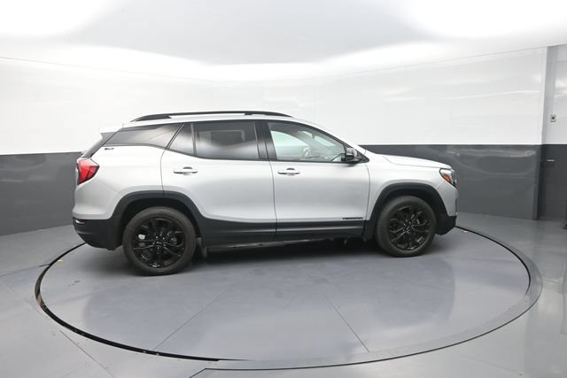 Used 2021 GMC Terrain SLT w/ Elevation Edition AWD/4WD image 12