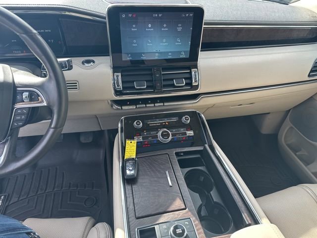 Used 2021 Lincoln Navigator L Reserve w/ Luxury Package image 10