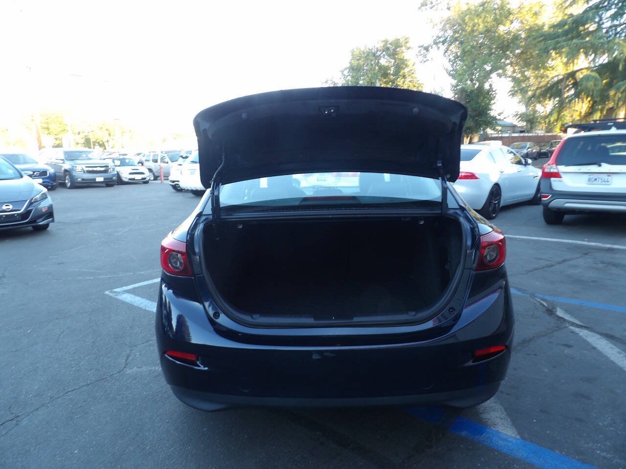 Used 2014 MAZDA MAZDA3 i Grand Touring FWD image 13