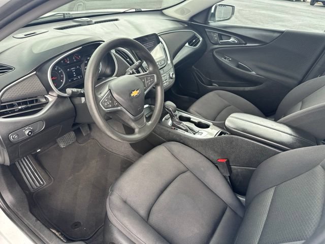 Used 2023 Chevrolet Malibu LT FWD image 10
